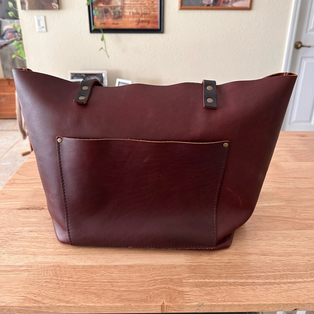 Portland leather large cognac tote